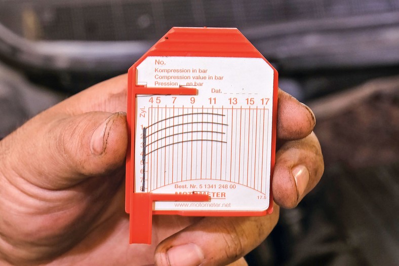 Проверка компрессии двигателя