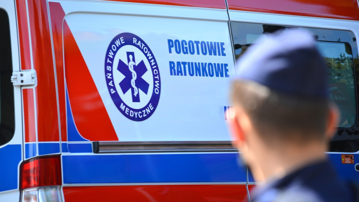 Warszawa: pogotowie fałszowało grafiki ratowników medycznych