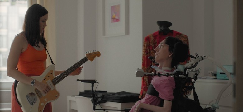 "Pełnoseksualni" przełamują tabu. Jest ZWIASTUN serialu