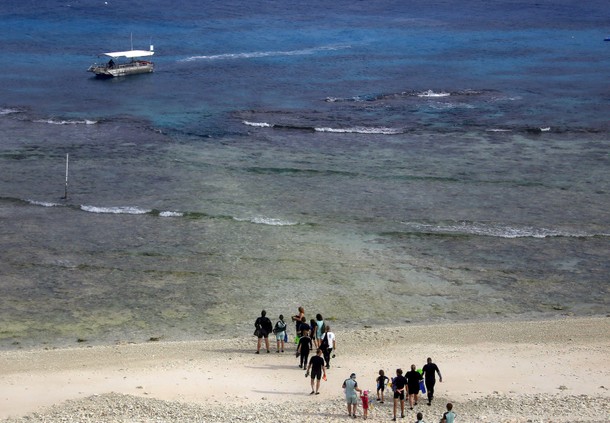 AUSTRALIA-REEF/WIDERIMAGE