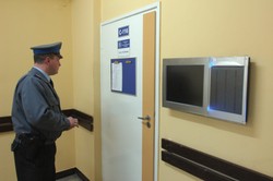 Przerwał leczenie gruźlicy. Sąd skazał go za narażanie zdrowia sąsiadów