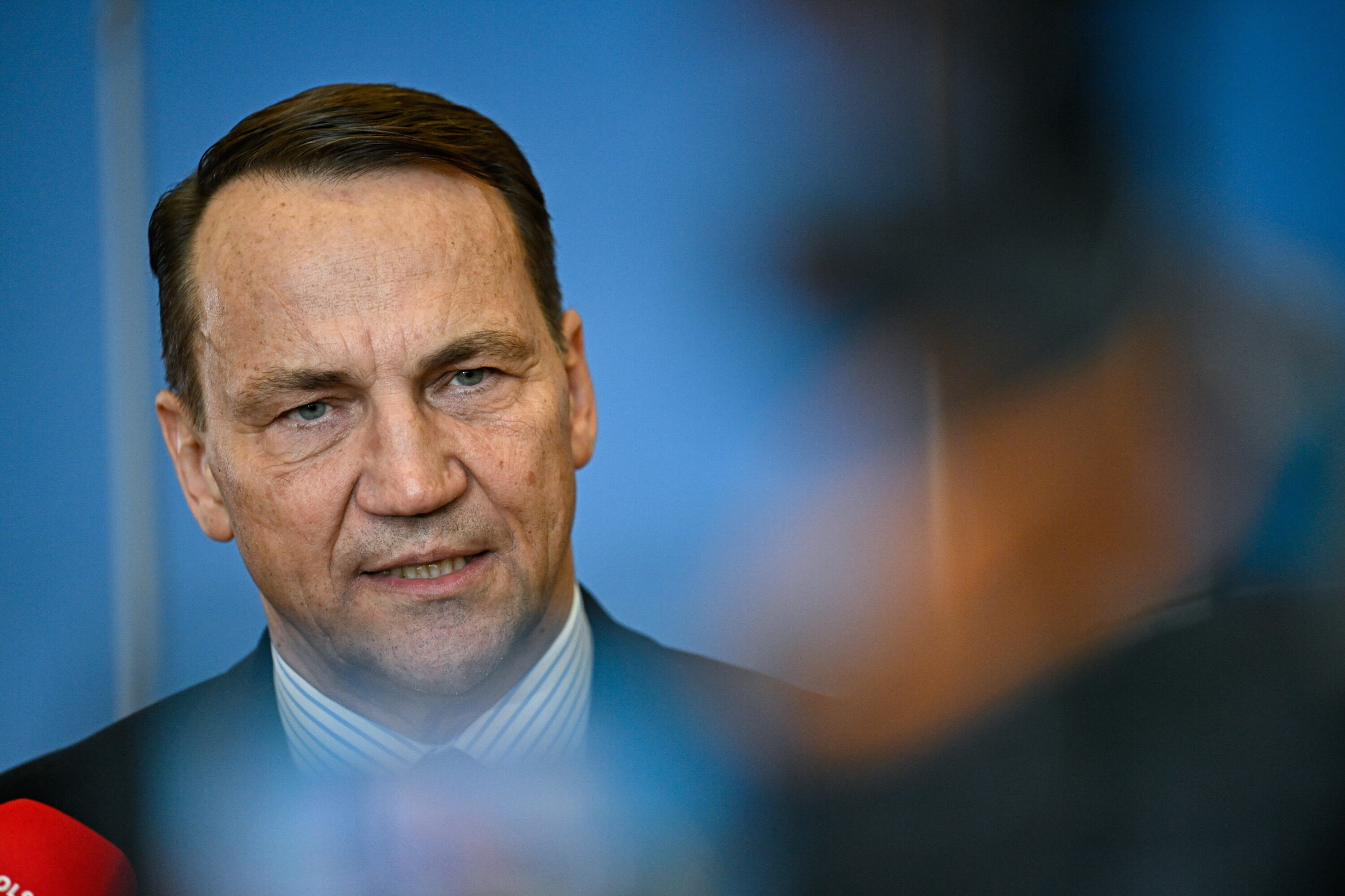 Sikorski zwołuje pilny szczyt ws. bezpieczeństwa Europy i Ukrainy