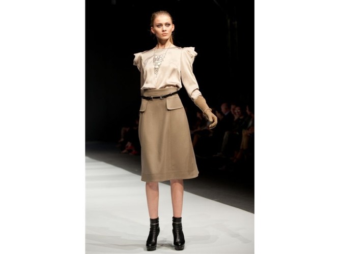 Kobiecości nigdy dość! - kolekcja Monnari jesień 2011