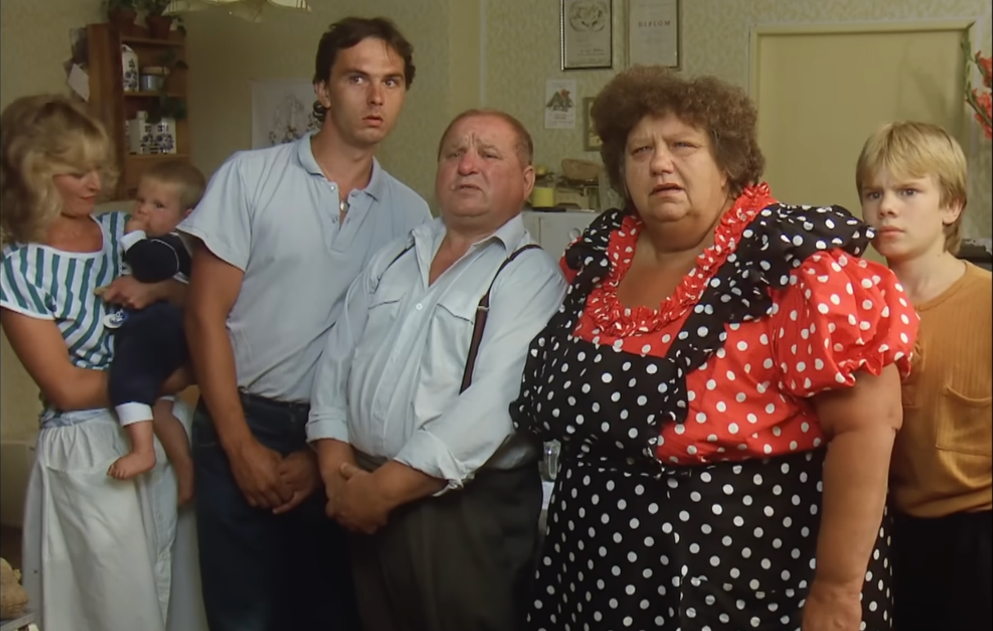 Stanislav Tříska ako Vladimír Škopek vo filme Slunce, seno, erotika.