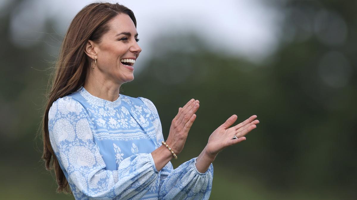 Nahát: Katalin hercegné megtalálta a nyár legstílusosabb ruhadarabját