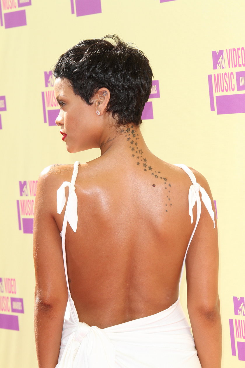 Rihanna tatuaż