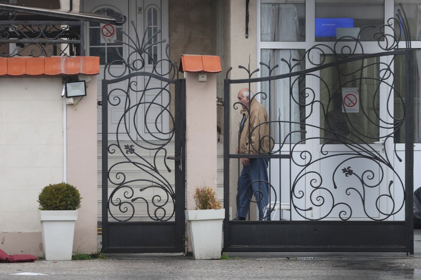 Po podacima Udruženja, samo jedan vlasnik privatnih staračkih domova je socijalni radnik