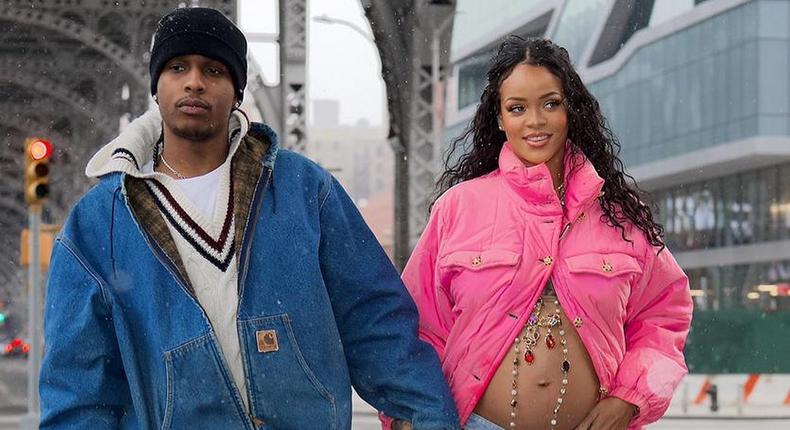 Rihanna & boyfriend A$AP Rocky expecting their 1st child together [Photos]