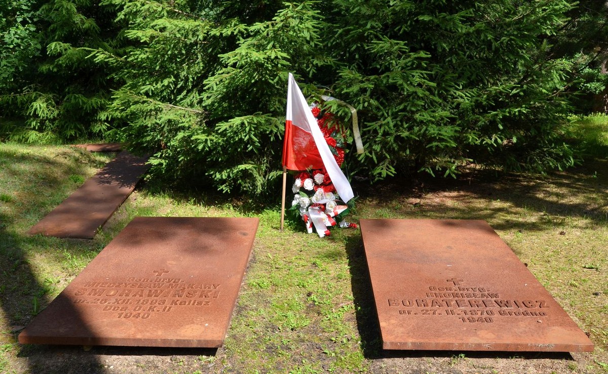 Katyń.