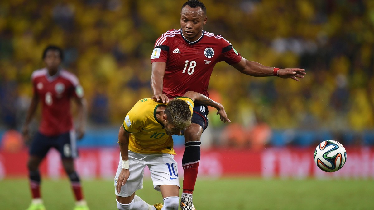 Zuniga Neymar