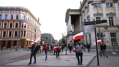 Wrocławski protest ws. afery w Trójce. „ Nie będziemy krzyczeć, ale nie zamierzamy być cicho”