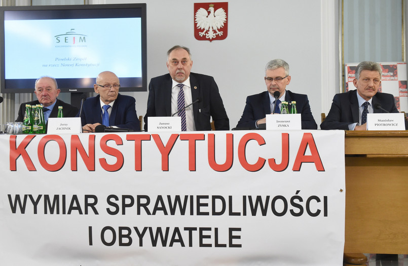 Członkowie Poselskiego Zespołu na Rzecz Nowej Konstytucji