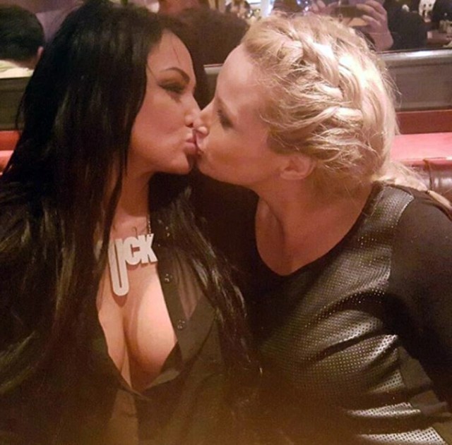 Maja Nikolić i Tamara Đurić (Foto: Instagram/majanikolic_official)