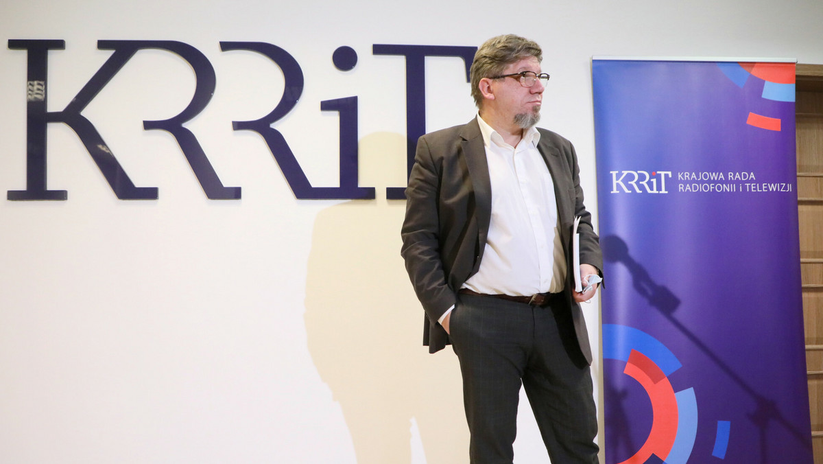 KRRiT dostanie 6,8 mln zł na wynagrodzenia w związku z monitoringiem rynku audiowizualnego