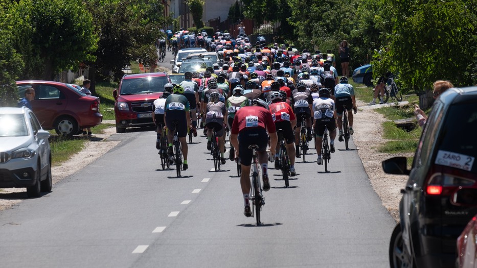 Biciklis tömegbaleset az I. Gella kupán / Fotó: É.GY.