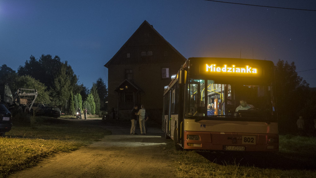 25-27 sierpnia w Miedziance pod Jelenią Górą odbędzie się trzydniowy festiwal reportażu Miedzianka Fest 2017. W programie m.in. spotkania z Jackiem Hugo-Baderem i Moniką Piątkowską, zajęcia z mineralogii oraz premiera nowego komiksu i piwa Kurt Ueberschaer.