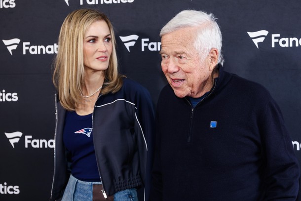 Dana Blumberg i Robert Kraft, luty 2026 r.