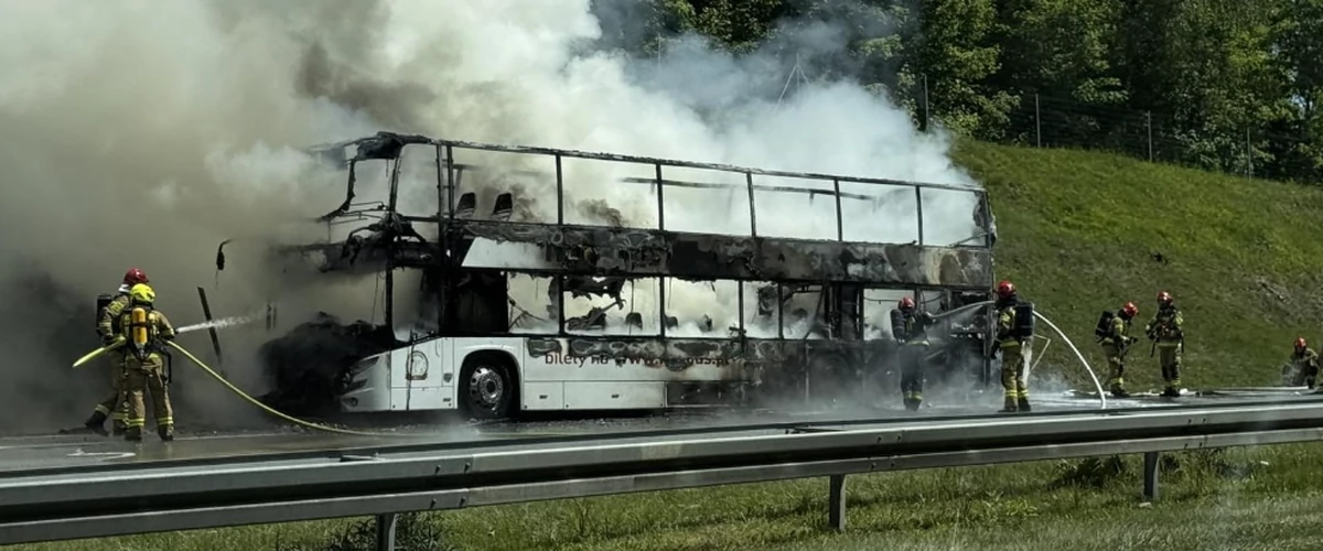  Pożar autokaru na autostradzie A4