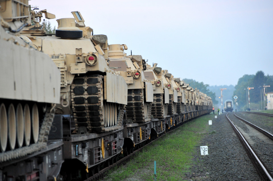 POLIGON DRAWSKI AMERYKAŃSKIE CZOŁGI ABRAMS (Transport amerykańskich czołgów M1 Abrams i transporterów opancerzonych M2A3 Bradley )