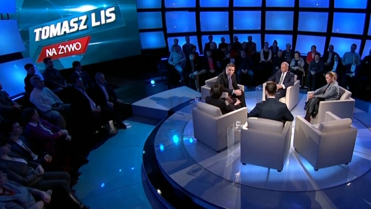 Wczoraj wieczorem został wyemitowany po raz ostatni program publicystyczny "Tomasz Lis na żywo" w drugim programie TVP. Tematem odcinka były zmiany, które w przeciągu ostatnich miesięcy wprowadził nowy rząd. W ostatnim programie Tomasz Lis gościł byłych prezydentów Lecha Wałęsę i Bronisława Komorowskiego oraz premierów Włodzimierza Cimoszewicza i Marka Belkę.