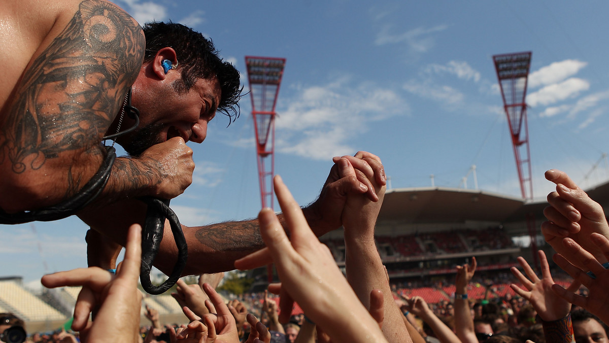 Chino Moreno z Deftones pracuje nad nowym wydawnictwem swego pobocznego projektu Crosses (†††).