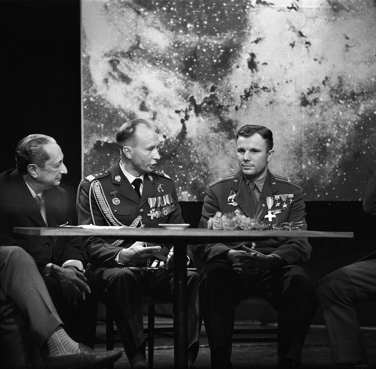 Jurij Gagarin w studiu telewizyjnym (Warszawa, 21 lipca 1961 r.)