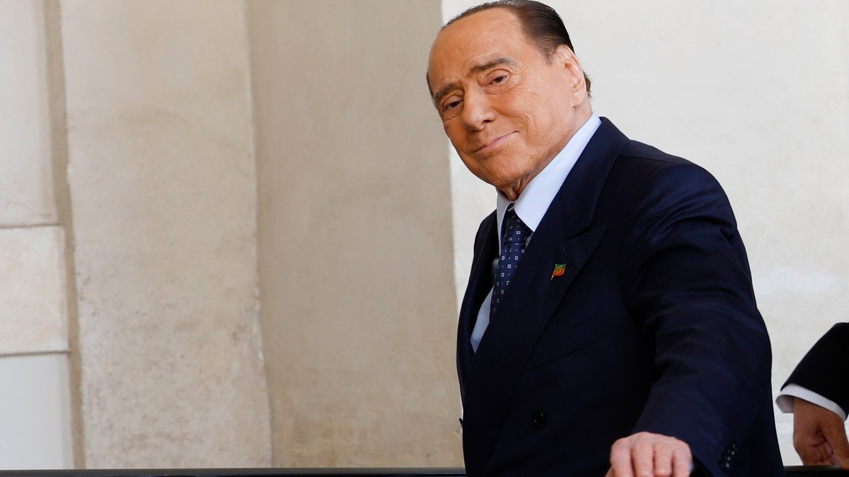 Hatalmas megtiszteltetés vár az egykori olasz miniszterelnökre: Silvio Berlusconi neve örökre fennmarad