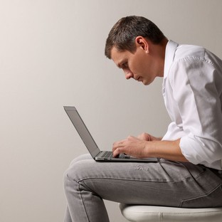 Egy alváskutató figyelmeztet: lehet, hogy egy gyakori tartáshiba miatt alszik rosszul