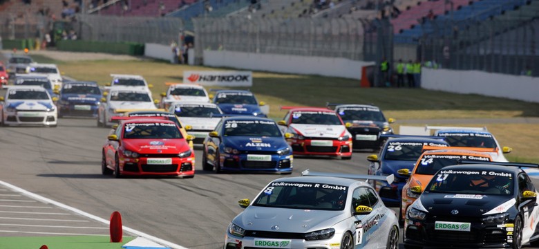 Taką bestią będzie walczył Adam Małysz