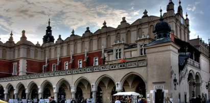 Założyli market w Sukiennicach