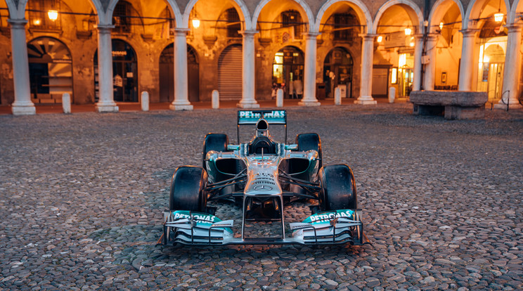 Lewis Hamilton ezzel a gépcsodával nyerte meg a 2013-as Magyar Nagydíjat / Fotó: Northfoto