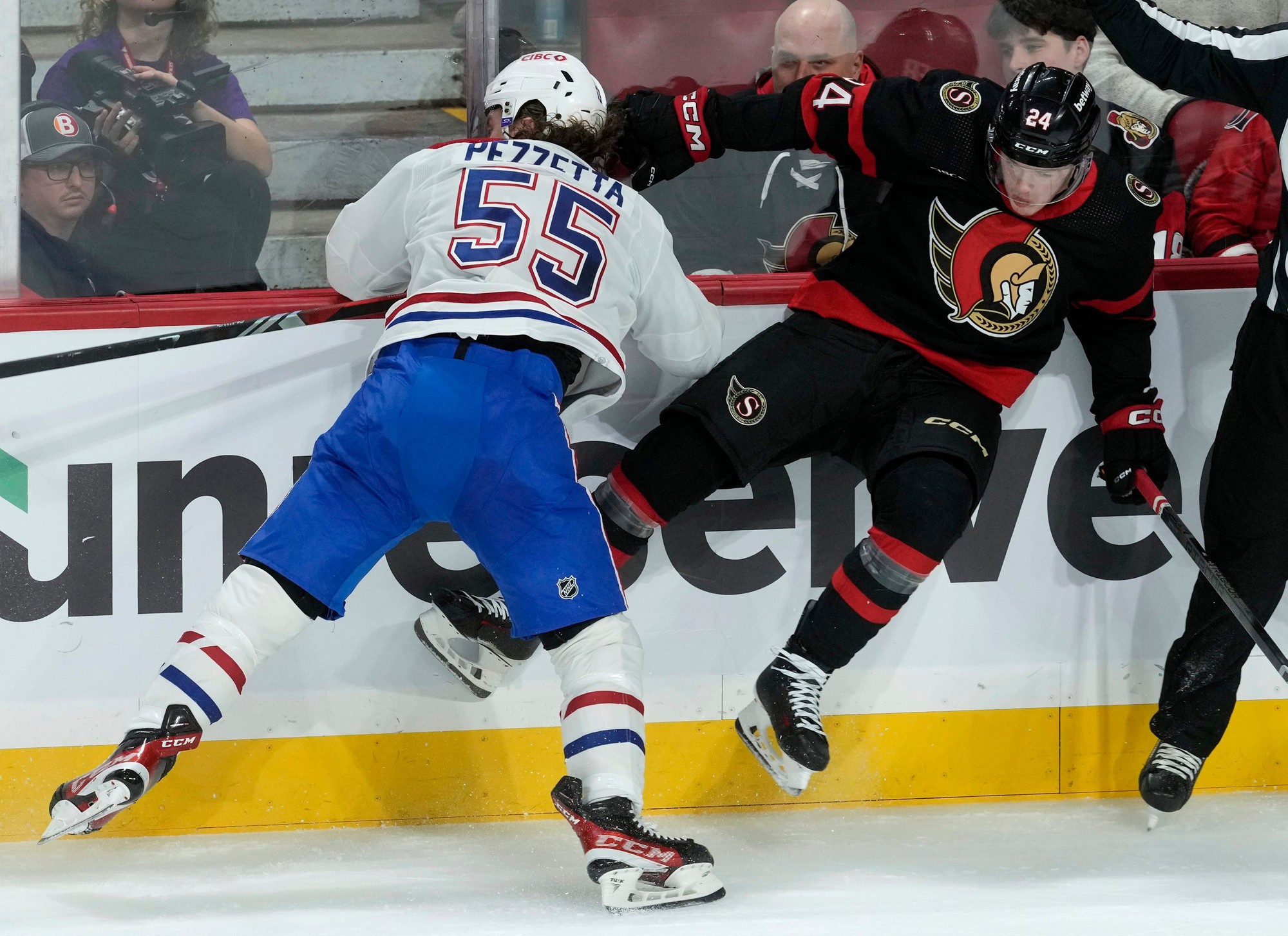 Zápas NHL: Ottawa Senators - Montreal Canadiens.