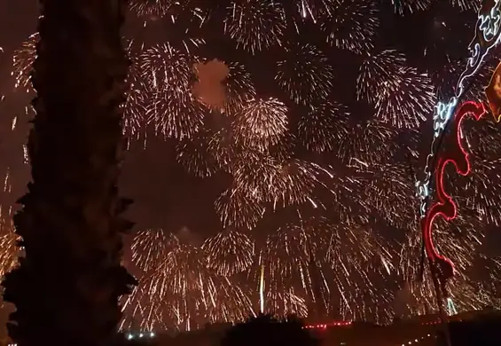 Tak wygląda wybuch największego fajerwerku na świecie. To nie są efekty specjalne