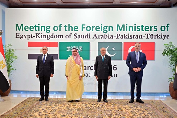 FORMIRA SE NOVI VOJNI SAVEZ NA BLISKOM ISTOKU Četiri moćne države ponovo UJEDINJENE! Ovi lideri su NADA za kraj rata u Iranu: "Pred nama je noćna mora"