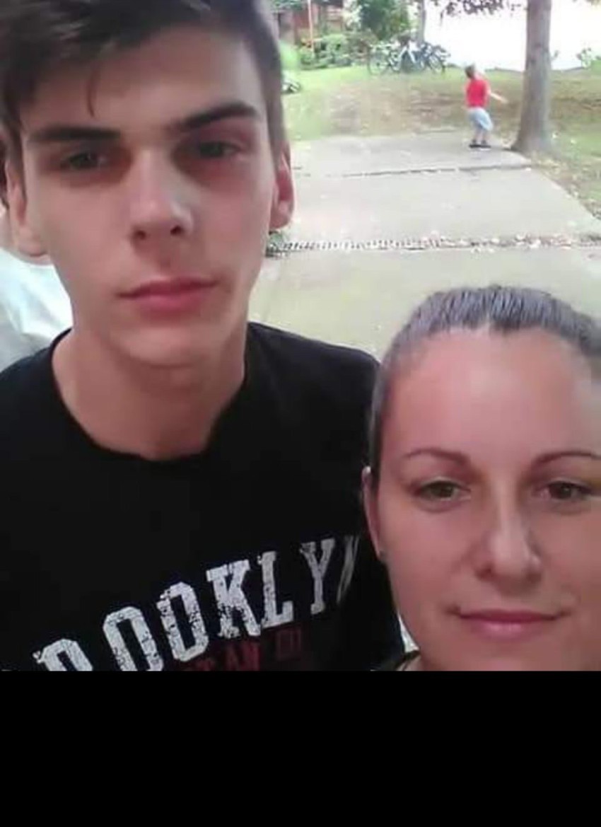 Dušan Mićić sa majkom Martom