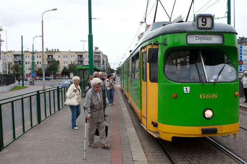 Na Dębiec nie dojedziesz tramwajem