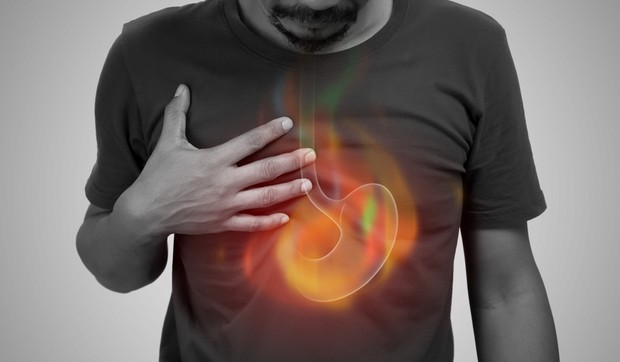 Bol u grudima mogu da izazovu nagomilani gasovi u želucu ili crevima