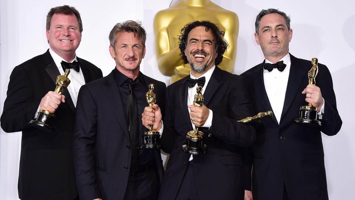 James W. Skotchdopole, presenter Sean Penn, Alejandro G. Inarritu and John Lesher