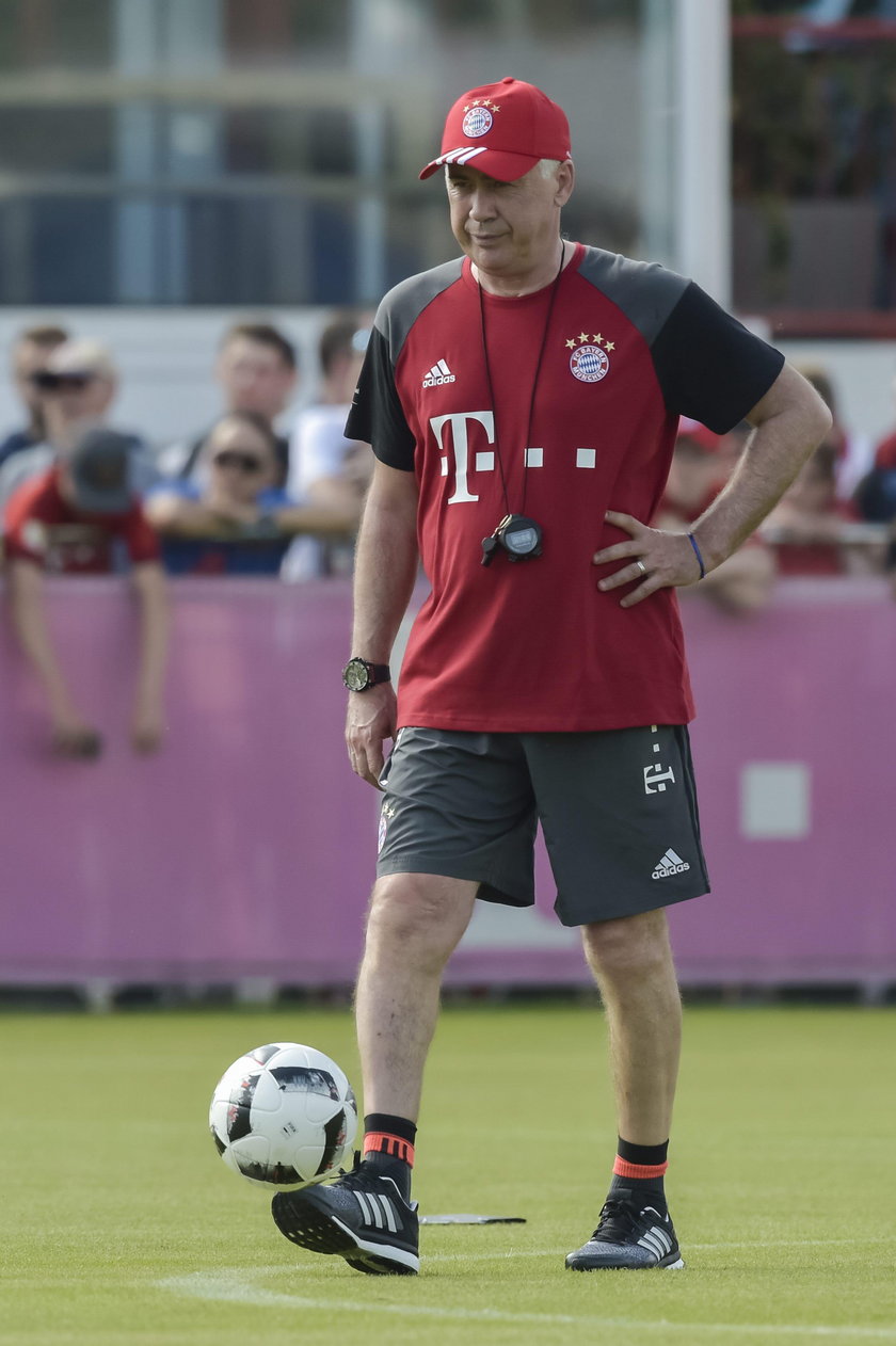 Nowy trener Bayernu rozwiewa wątpliwości dotyczące kapitana Polaków