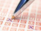 <b>Miejsce 1. | 33 787 496,10 zł (9 września 2012, Gdynia)</b>
<br><br>
9 września 2012 szczęśliwiec z Gdyni wygrywa ponad 33 miliony złotych. To najwyższa wygrana w historii gier losowych w Polsce.