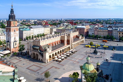 Cięcie wydatków w samorządach. Powodem reformy PiS