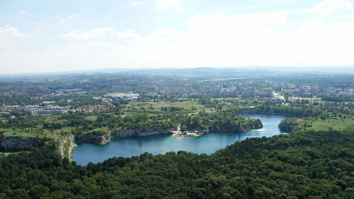 Kraków: PiS pomogło zakonnikom ws. działek na Zakrzówku