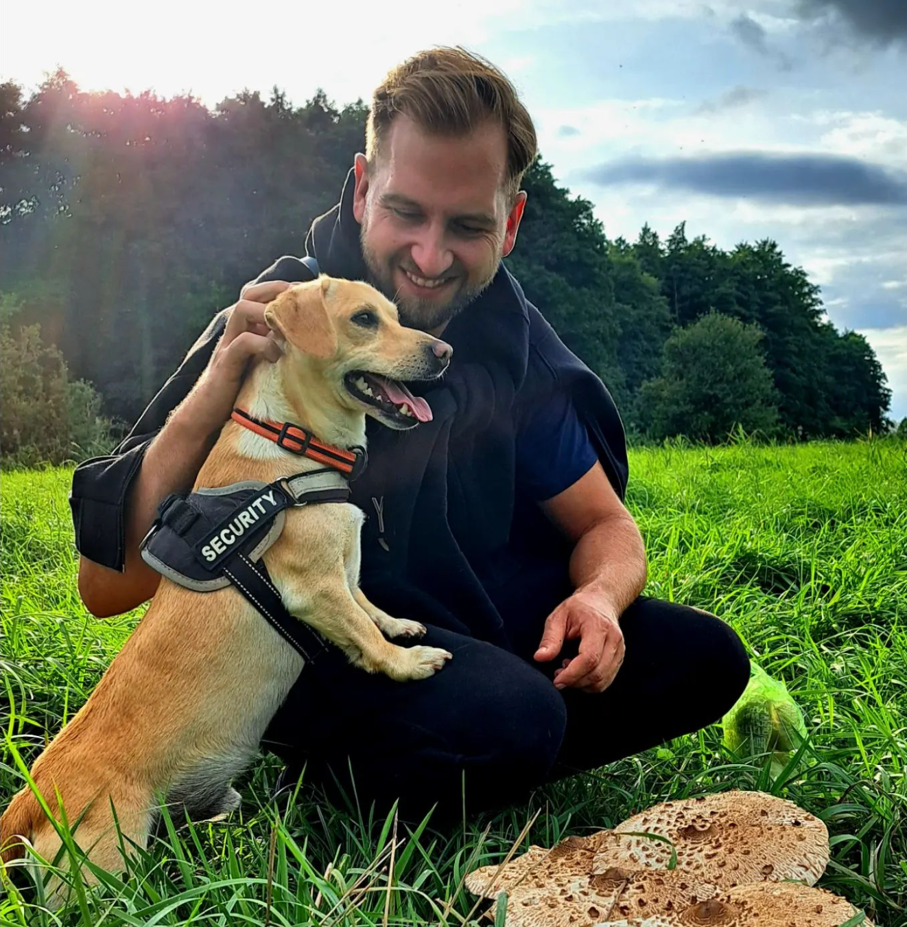 Slovenský spevák Samuel Tomeček.