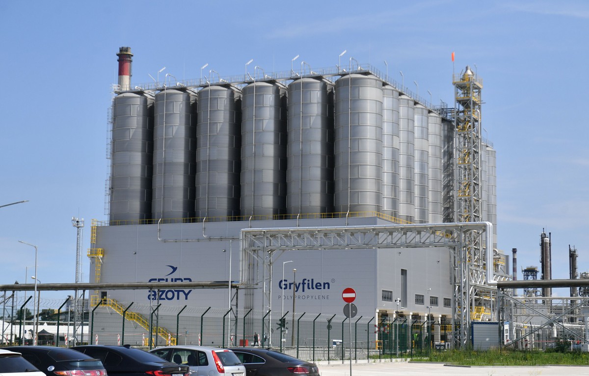 Państwowa spółka z kontrofertą wobec Orlenu. W grze miliard złotych