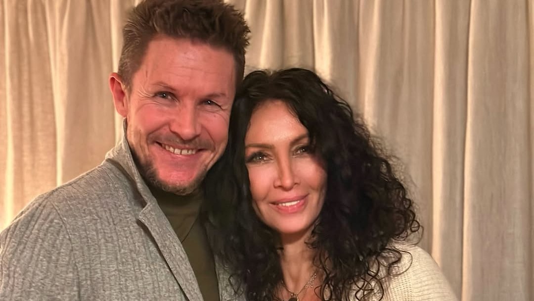 Rakúsky extrémny športovec Felix Baumgartner a jeho partnerka Mihaela Radulescu Schwartzenberg.