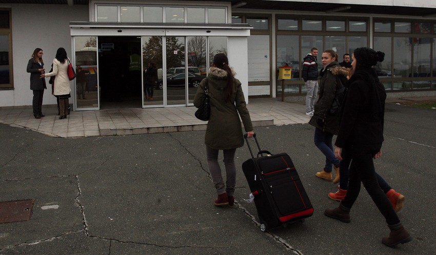 Odlazak mladih, ilustracija