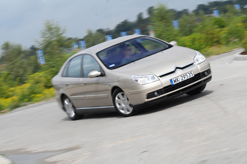 Citroen C5 2.0 HDI: Nie toleruje oszczędności