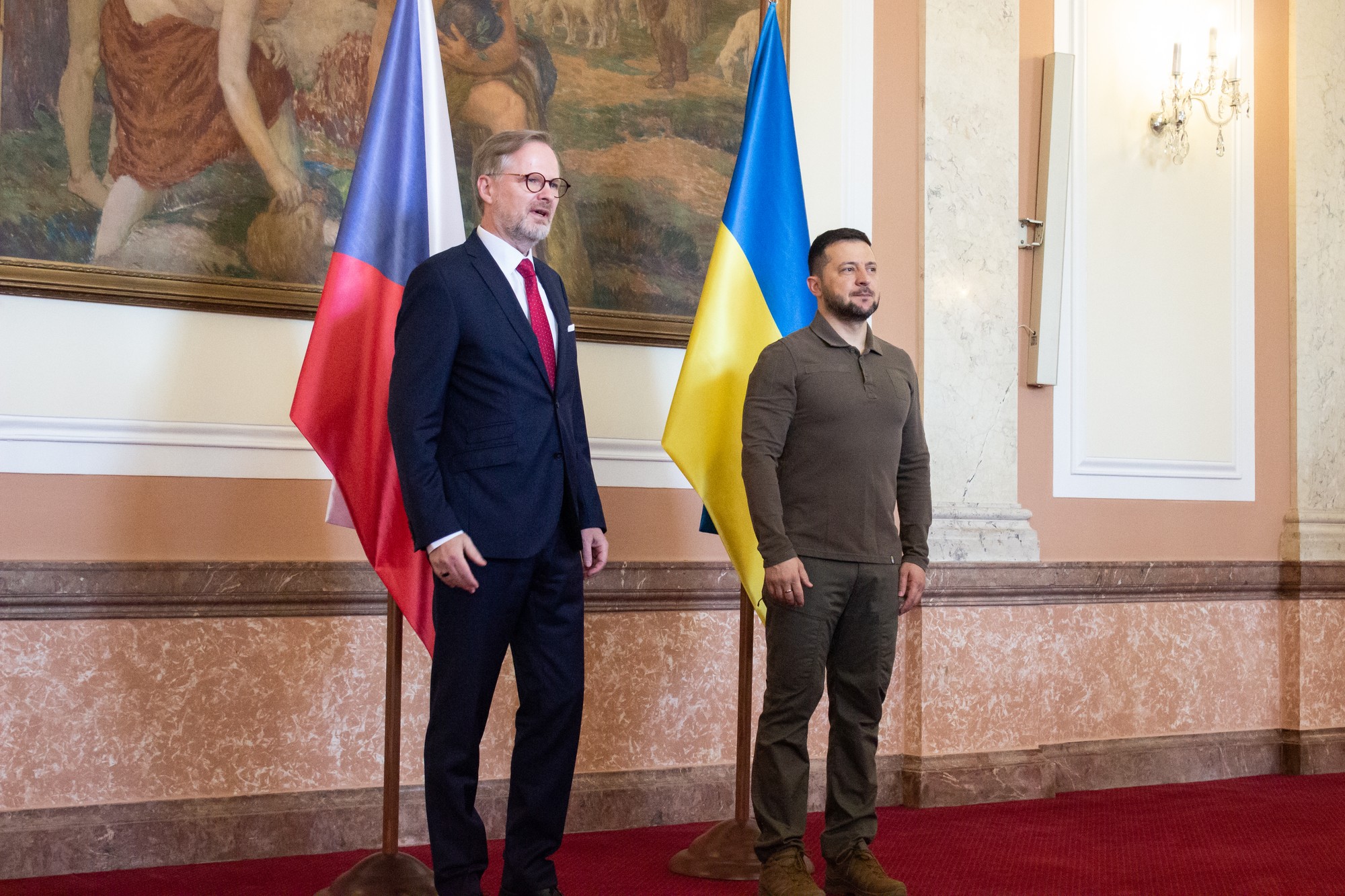 Český premiér Petr Fiala a ukrajinský prezident Volodymyr Zelenskyj.