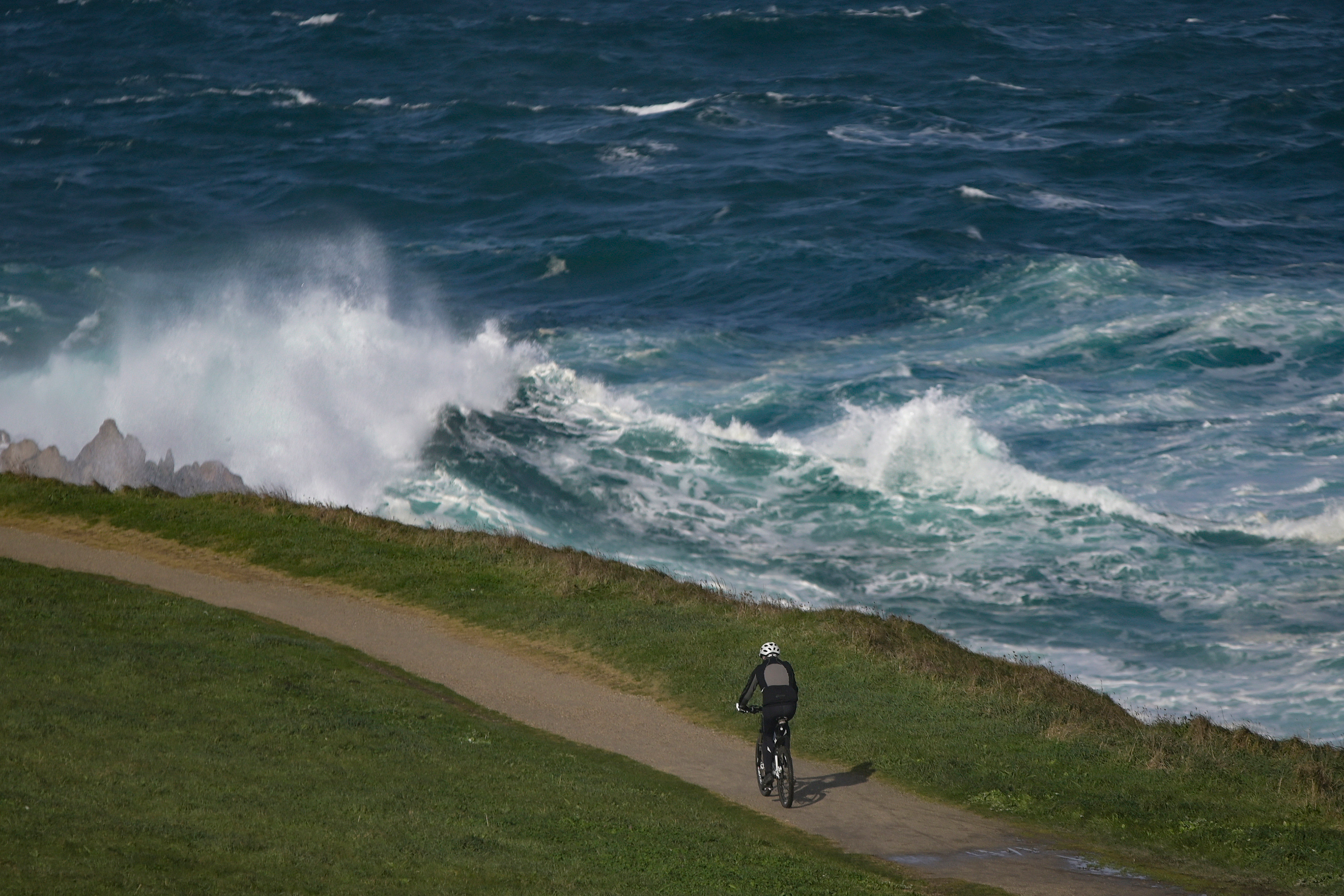 Aire polar desde Groenlandia: 13 provincias en alerta por olas y nieve