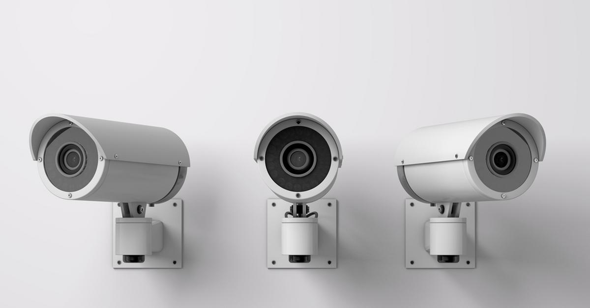 Podatek od nieruchomości od monitoringu. Kto i ile musi w 2025 roku zapłacić za kamery?